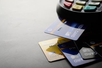 credit-card-payment-buy-and-sell-products-service-min